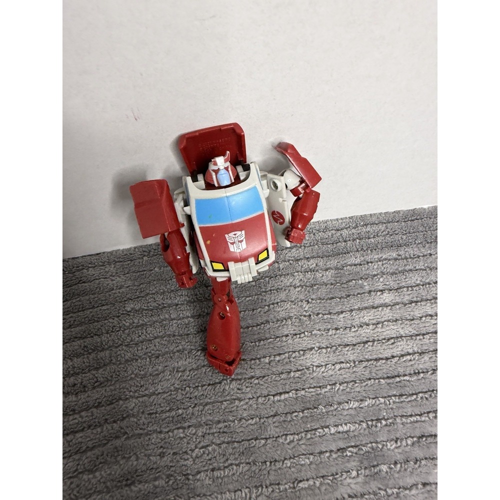2008 Transformers Animated Ratchet Deluxe Class Missing Leg
